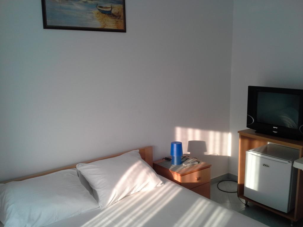 Apartments Parapid Budva Bilik gambar