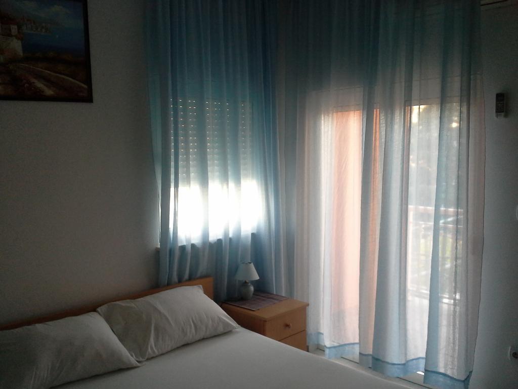 Apartments Parapid Budva Bilik gambar